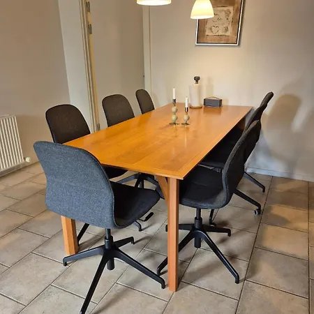 Villa Fredfyldt Skovbolig Med Udespa