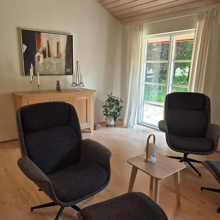 Fredfyldt Skovbolig Med Udespa Villa *